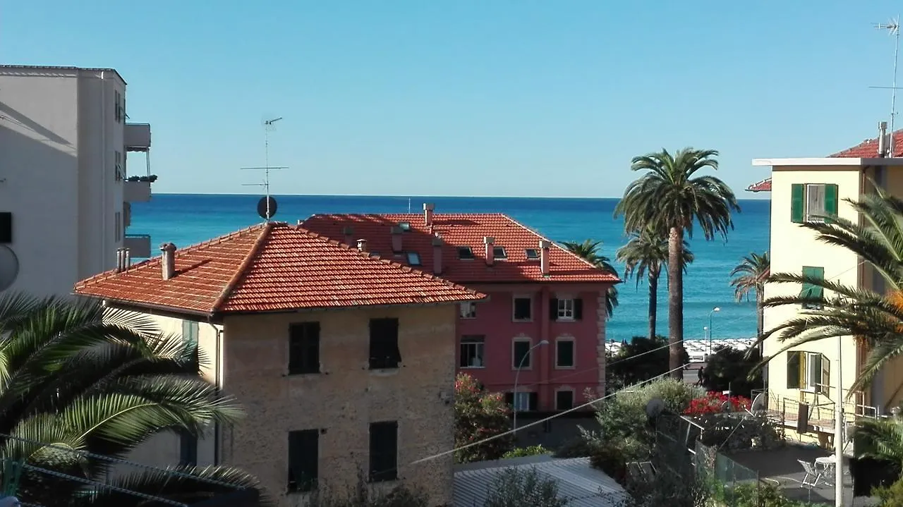 Au Cavettu B&B Varazze