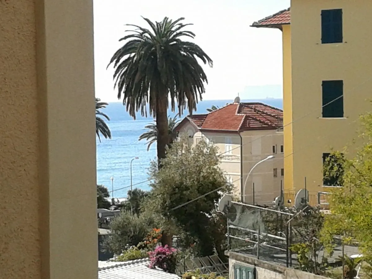 Couette-café Au Cavettu B&B Varazze